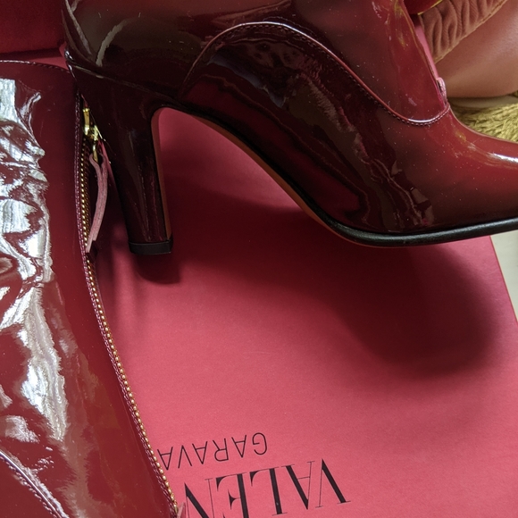 VALENTINO GARAVANI Red Runway Patent Leather Boots NWT Sz 6 - Picture 4 of 8